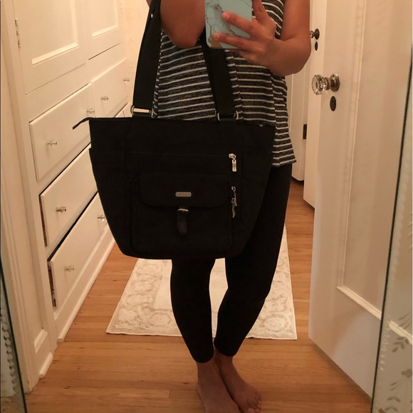 SOLD Baggallini Tote - Picture 11 of 11